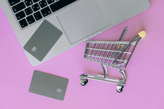 The Psychology of Online Shopping: 5 Hidden Triggers That Influence What You Buy