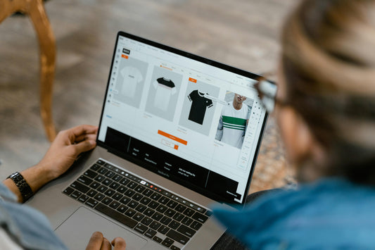 7 Simple Ways to Save Money While Shopping Online